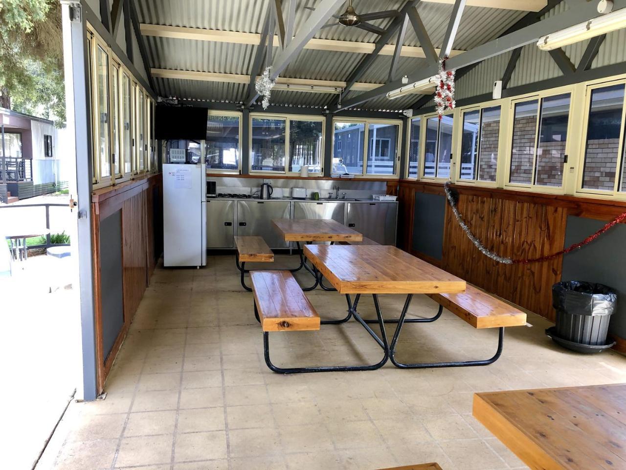 Big4 Ingenia Holidays Wagga Wagga Exterior foto
